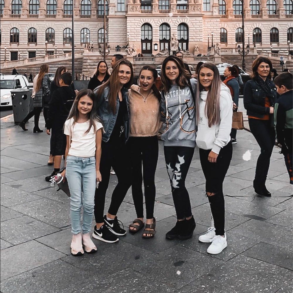 Meet your Posher, Katelyn